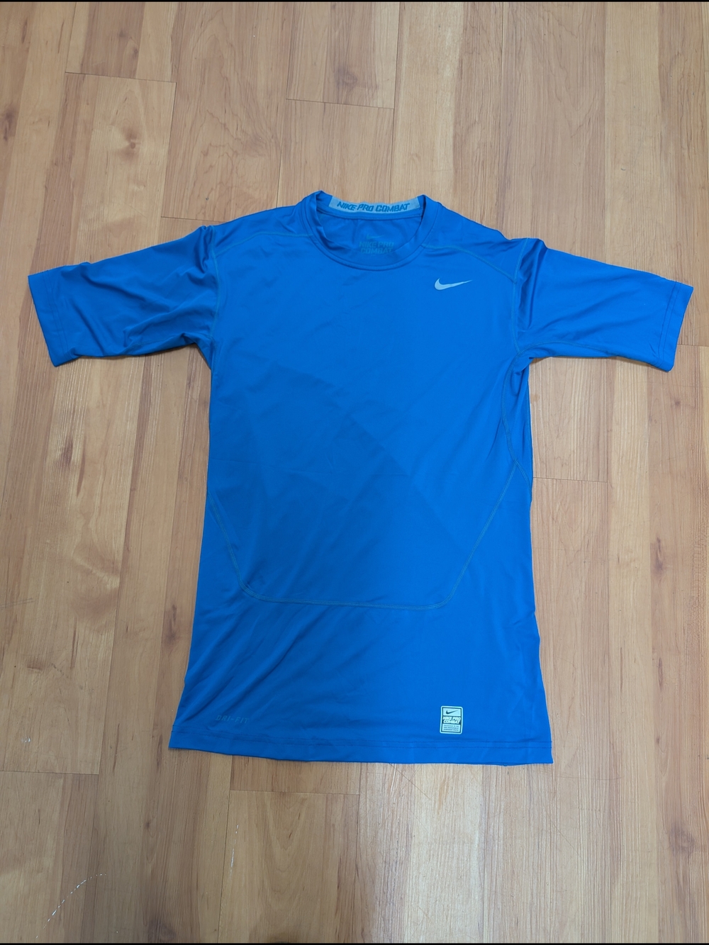 Nike Men’s Blue Swim/Performance Rash Guard